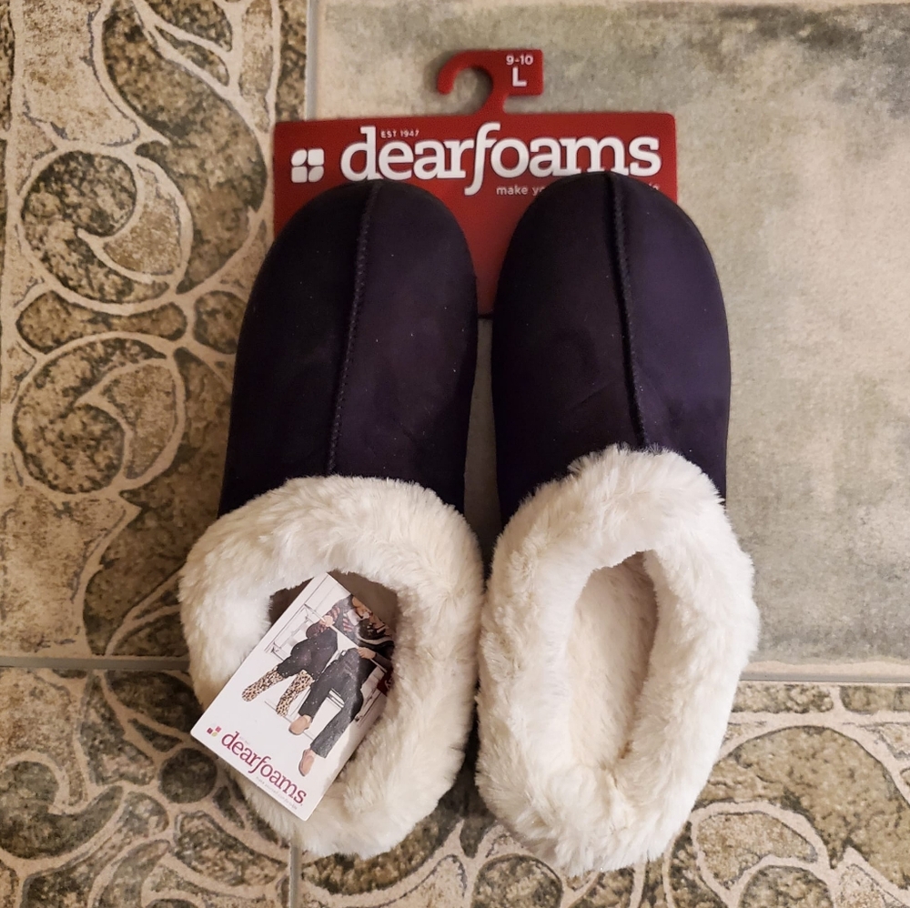 Dearfoam, Women's Ultimate Comfort Foam Cushioned Slippers. NWT